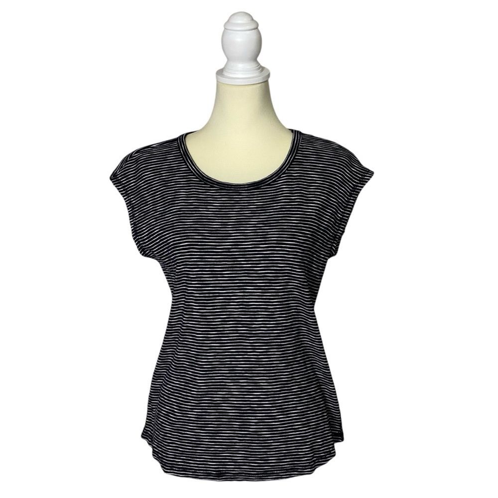 T by Talbot Striped Cap Sleeve Acivewear Cotton Back Cut Out Tee Women's Size Mp